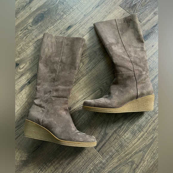 Suede wedge boots - Picture 1 of 7